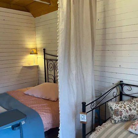 Gartenzimmer Zwischen Den Meeren Privatunterkunft Ladelund