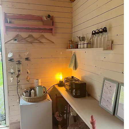 Gartenzimmer Zwischen Den Meeren Homestay *